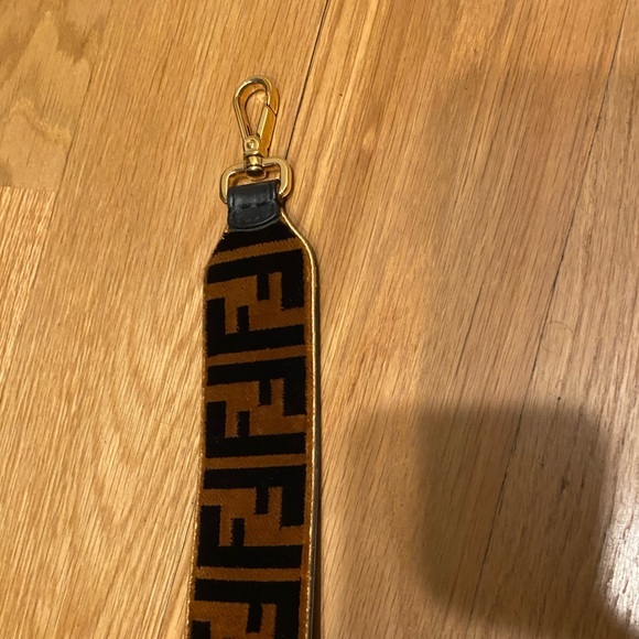 Fendi Strap You shoulder strap AUTHENTIC - Picture 4 of 5